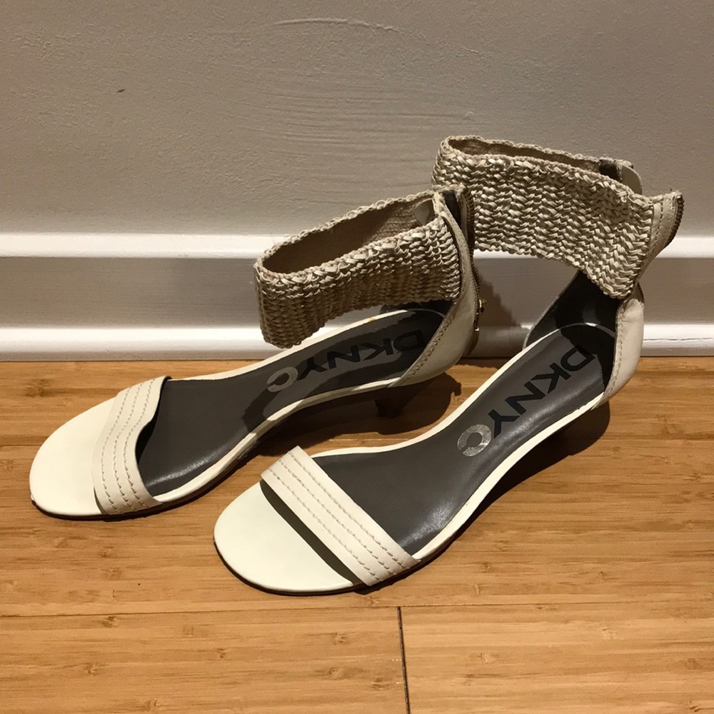 Like new leather DKNY small heel sandals